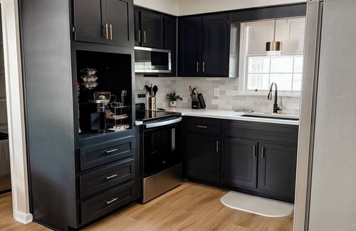 Statesboro House | The Eagle Lounge in Statesboro, GA