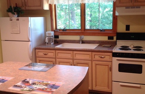 Oxford Cabin | The Eagles Nest an affordable Maine vacation