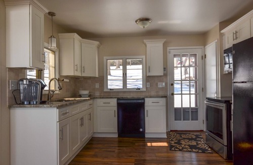 Canandaigua Cottage | The Eagles Nest: Luxury on Canandaigua Lake! Minutes from Downtown!"