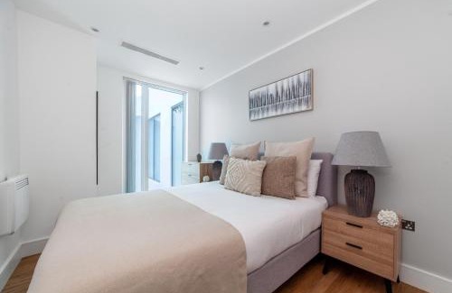 Hanger Hill Apartment | The Ealing Luxury Flat