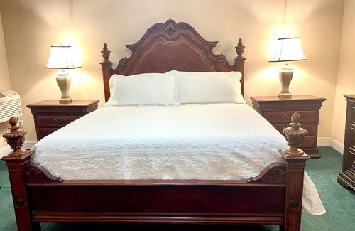 Eastland Hotel | The Eastland Historic Hotel- Imperial Room