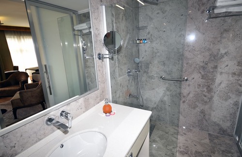 Sakarya Hotel | The Elegant Hotel