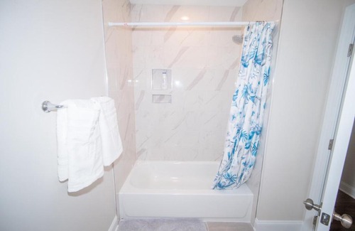Brightwood Park Apartment | The Elise :Home Away From Home