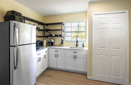 United Central Apartment | The Elite Enclave