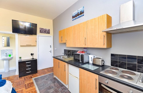 Huddersfield Apartment | The Elm Wood Apartments