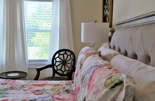 Ogunquit - Wells Bed & Breakfast | The Elmere House Bed & Breakfast