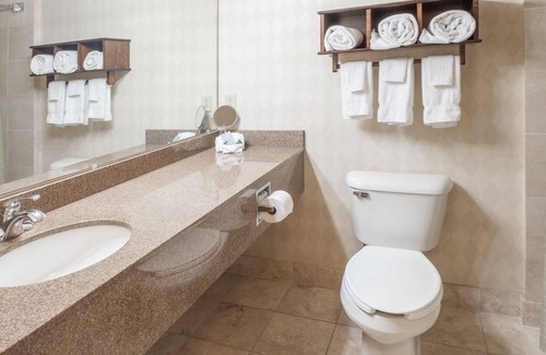 Oxford Hotel | The Elms Hotel