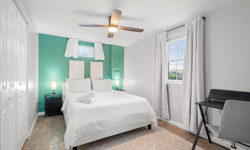 Jefferson Manor House | The Emerald Grand Old Town Views