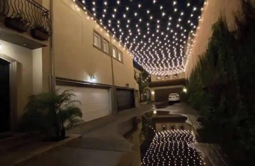 Greenway Plaza-Upper Kirby Apartment | The Emperor’s Suite – Central Houston Luxury