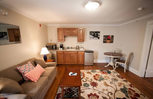 Lewisburg Apartment | The Escape