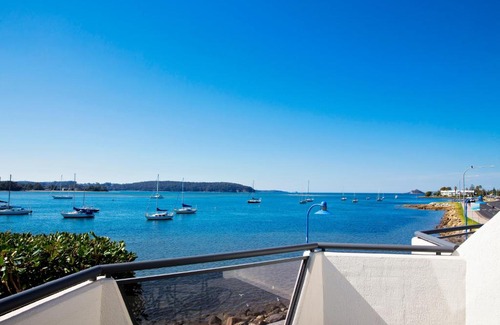 Batemans Bay Hotel | The Esplanade Motel