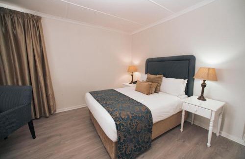 Port Edward Hotel | The Estuary Hotel & Spa