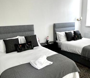Failsworth Apartment | The Failsworth Collection - Stylish Apartments with Free Parking