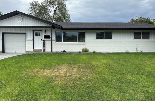 Idaho Falls House | The Falls