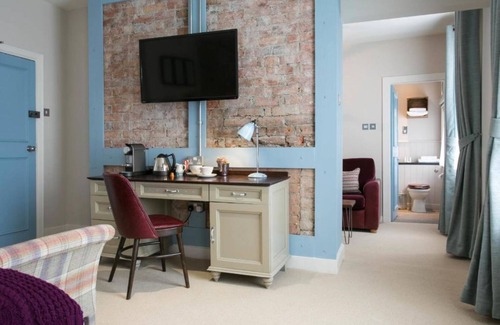 Mackworth Hotel | The Farmhouse at Mackworth