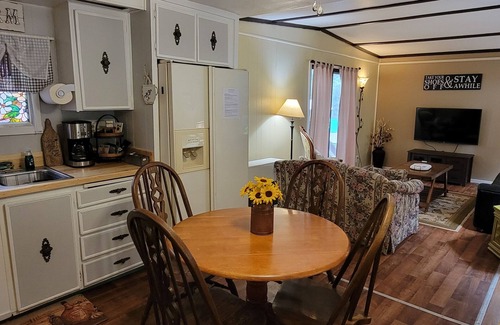 Shingletown RV Rental | The "Farmhouse" with Hot Tub at Bigfoot Lodging Lassen