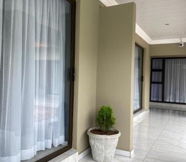 Pretoria Bed & Breakfast | The Fine Line Lodge