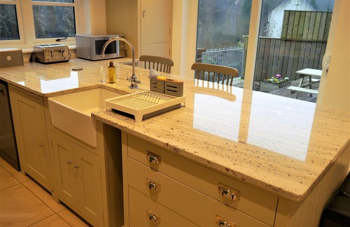Tongland Cottage | The Fish House - a cottage that sleeps 4 guests in 2 bedrooms