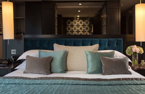 Belfast Central District Hotel | The Fitzwilliam Hotel Belfast