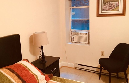 Eckington Apartment | The Flat is the Perfect Home Base for a Leisure or Business stay— Pet Friendly