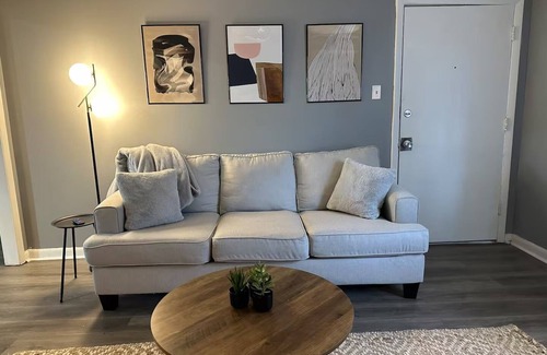 Hannon Park Condo | The Flats on Catherine