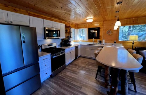 Duck Creek Village Cabin | The Flying Squirrel Getaway