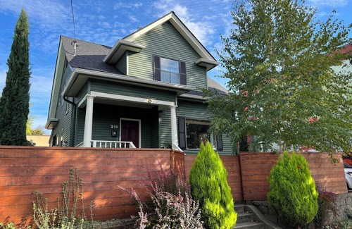 Kerns Other | The Foody Farmhouse - Your best choice for PDX!