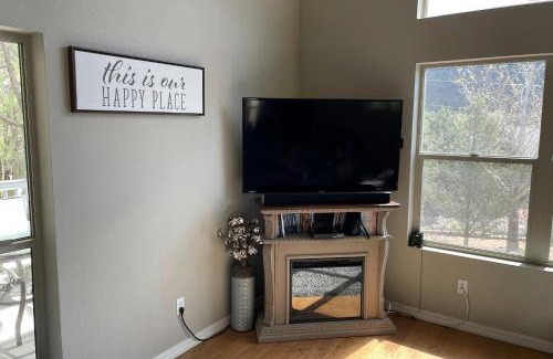 Payson House | The Forest Cottage