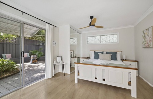 Forestville Apartment | The Forest Nest - private garden studio