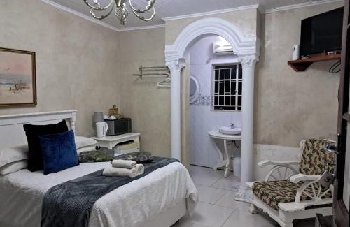 Klerksdorp Bed & Breakfast | The Fountain Villa