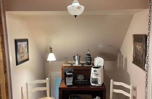 Berea House | The Fowles Inn at Coe Lake