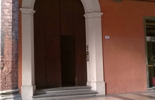 Historic Center Apartment | The frog's hideaway - your palace in the city (CIN: IT037006C2NX87L3XB)
