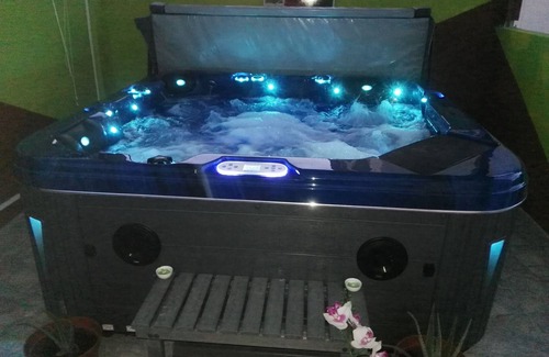 Baillif House | THE FRUIT OF PASSION WITH SPA