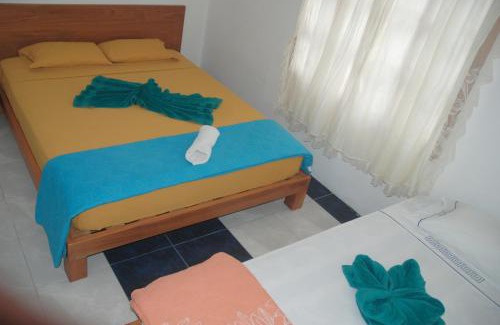 Bahia de la Academia Bed & Breakfast | The Galapagos Pearl B&B