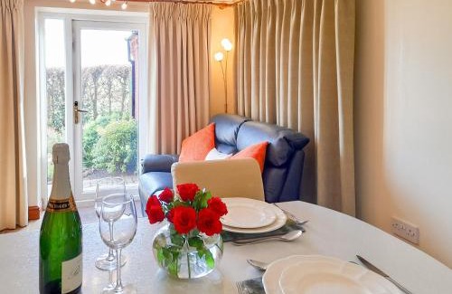 Neatishead House | The Garden Apartment - 28342