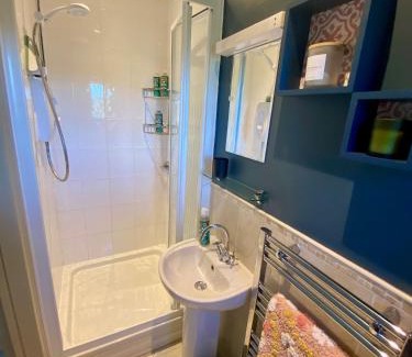 Hawkswick Apartment | The Garden Room at Warren House