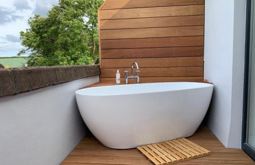 Looe Hotel | The Gate Cornwall