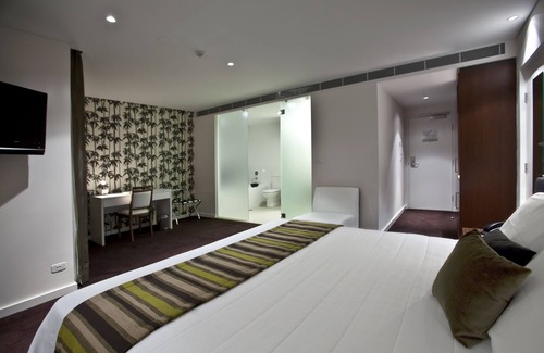 Mayfield Hotel | The Gateway Inn