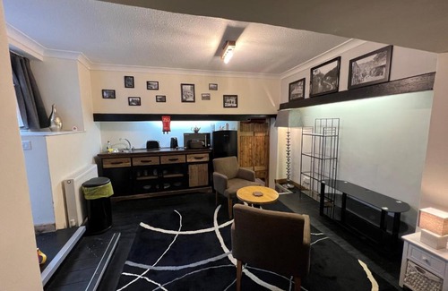 Matlock Bath Apartment | The George Centre