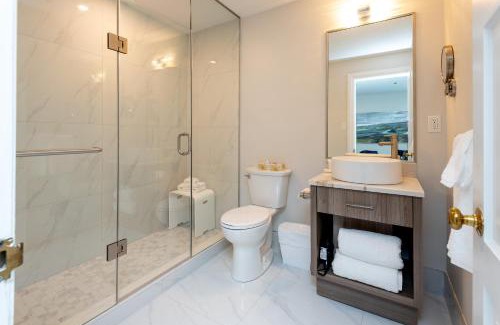 Erin Mills Hotel | The Glenerin Inn