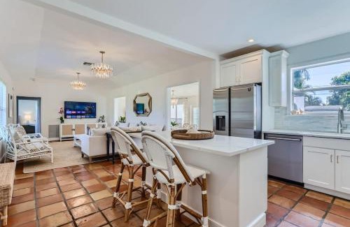 Southside House | The Glenn House - Gather Poolside in a Breezy South End Getaway