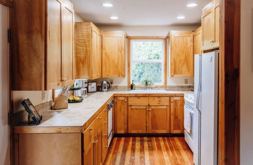 Washougal Cabin | The Gorge Getawaynn