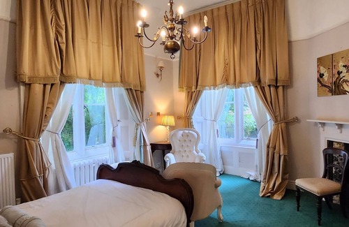 Bristol Other | The Gothic Mansion hosting large family reunions, weddings & corporate events.