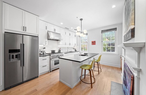 Georgetown Apartment | The Graham Georgetown