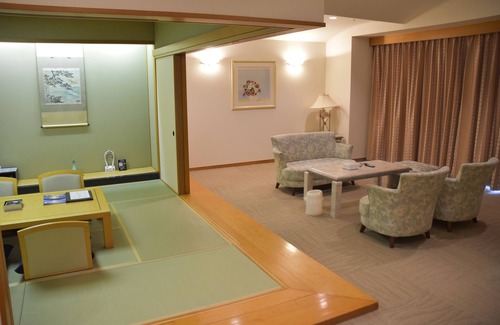 Awaji Hotel | The Gran Resort Elegante Awajishima