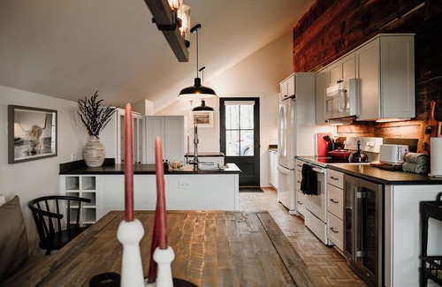 Suttons Bay House | The Granary B/B at NorthFarm