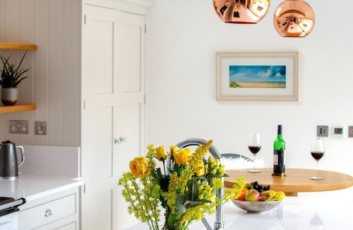 Banningham House | The Granary - Three Bedroom House, Sleeps 6