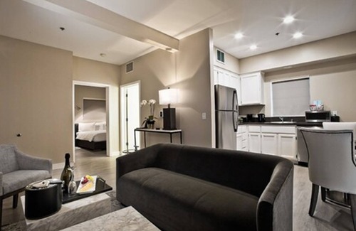 Sunnyvale West Hotel | The Grand Hotel