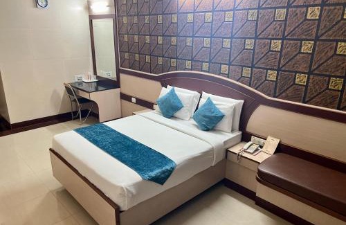 Madiwala Hotel | The Grand Krishna Rooms