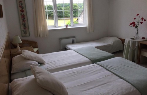 Newton Ferrers Bed & Breakfast | The Grange Accommodation, Waye Farm, Ermington, Devon